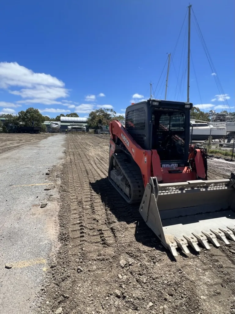 CEG posi track loader
