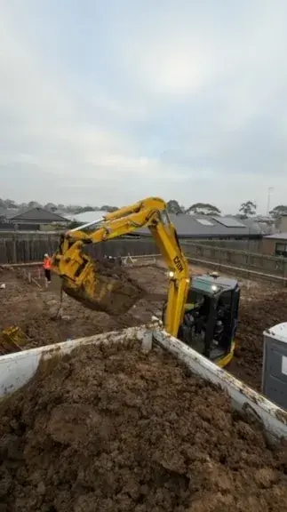 Bulk dig and cart